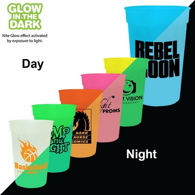 17 Oz. Nite Glow Stadium Cup (Spot Color)